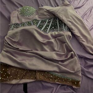 A birthday dress custom-made 🤩.